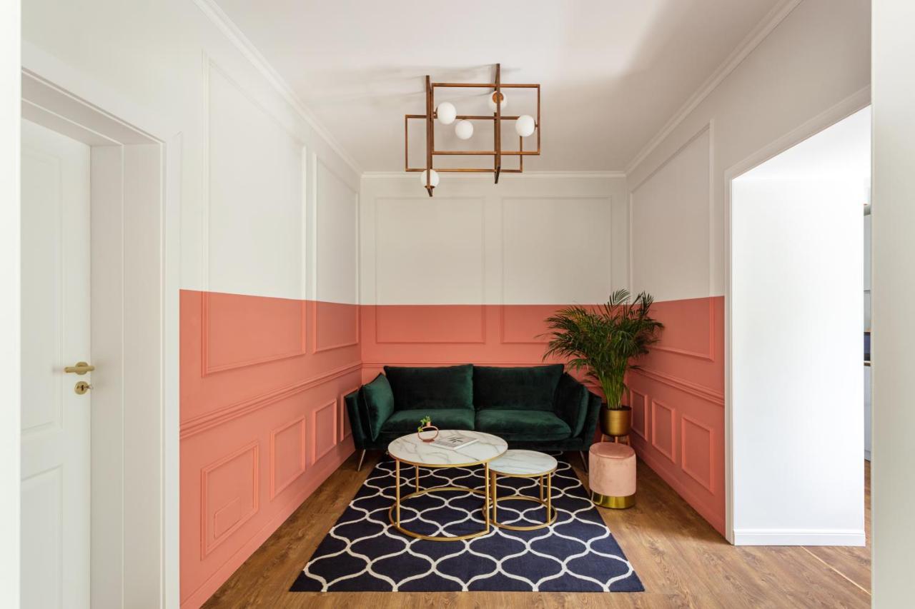 Designer Apartment In The City Center クルージュ＝ナポカ エクステリア 写真